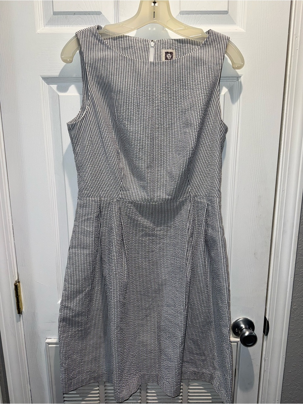 Anne Klein Women’s Size 6 Black White Pinstripe Sleeveless Fit & Flare Dress